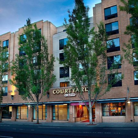 Courtyard Portland Downtown / Convention Center Exterior foto