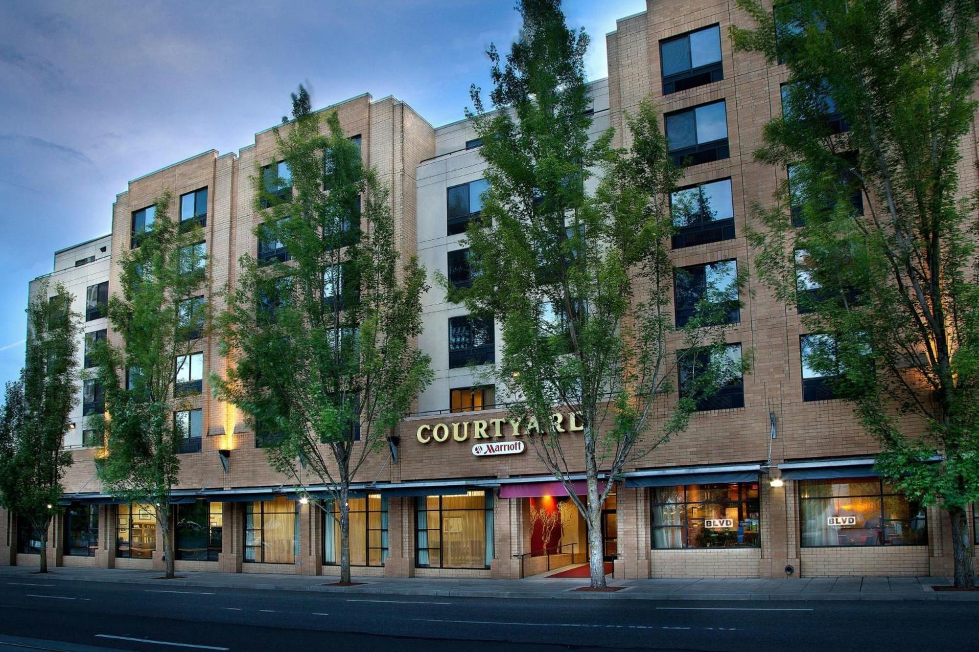 Courtyard Portland Downtown / Convention Center Exterior foto
